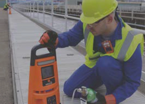 serv-img-lateral-alquiler-de-equipos